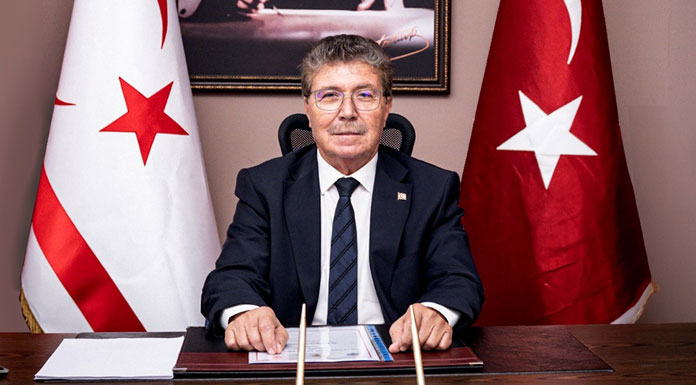 Başbakan Üstel İstanbul’da