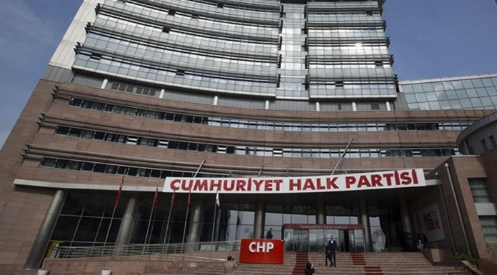 CHP'de olağanüstü kurultay günü