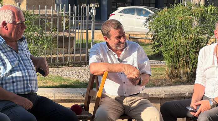 Serdar Denktaş, Sarayönü’nde...