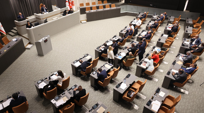 Meclis’te güncel konuşmalar yapılıyor