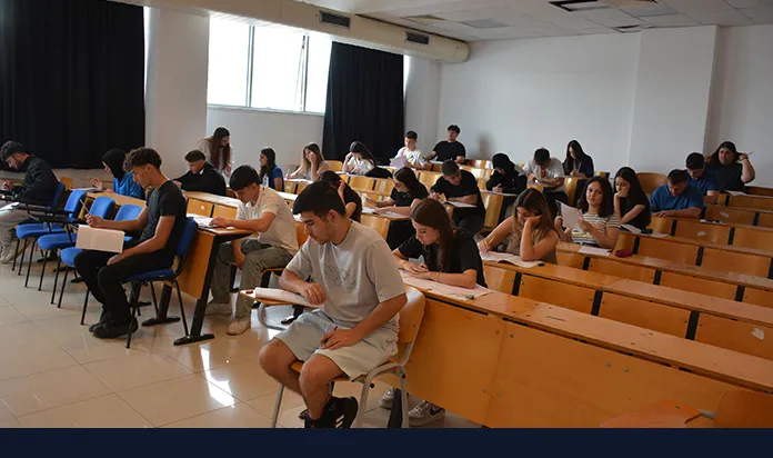 YDÜ'de KKTC Öğrenci Yerleştirme ve Burs Sıralama Sınavı yapıldı